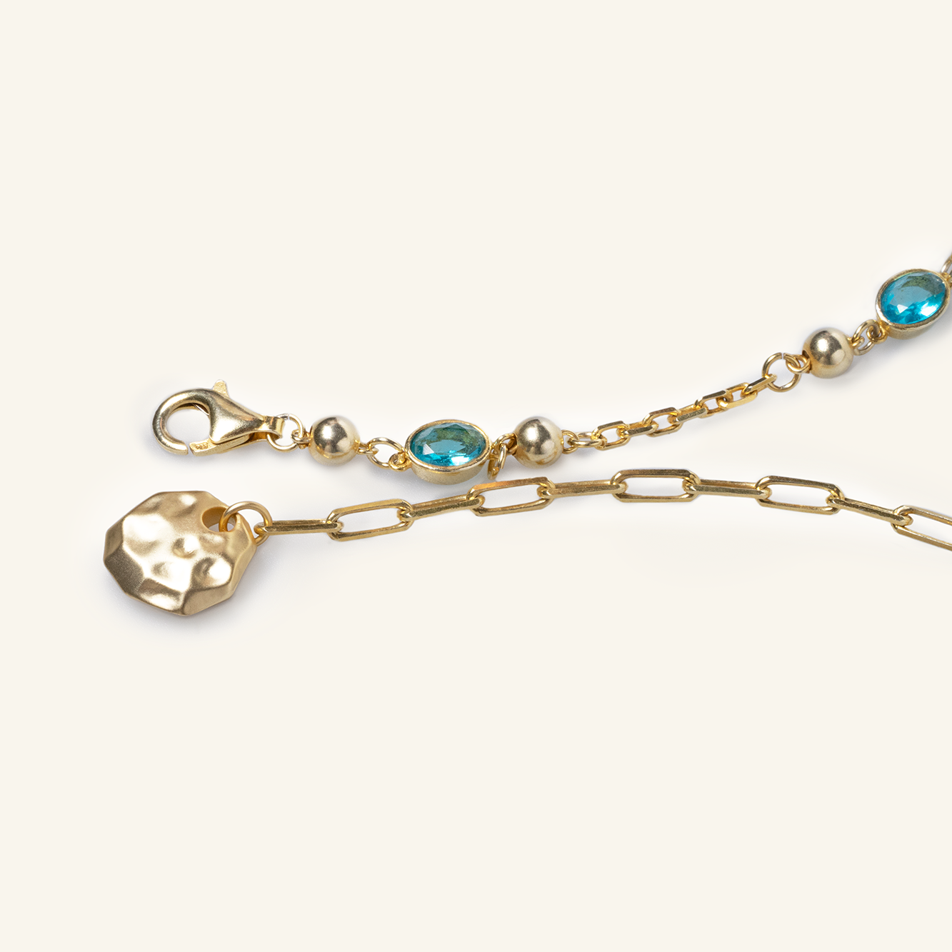 TAMED CHAOS layering set