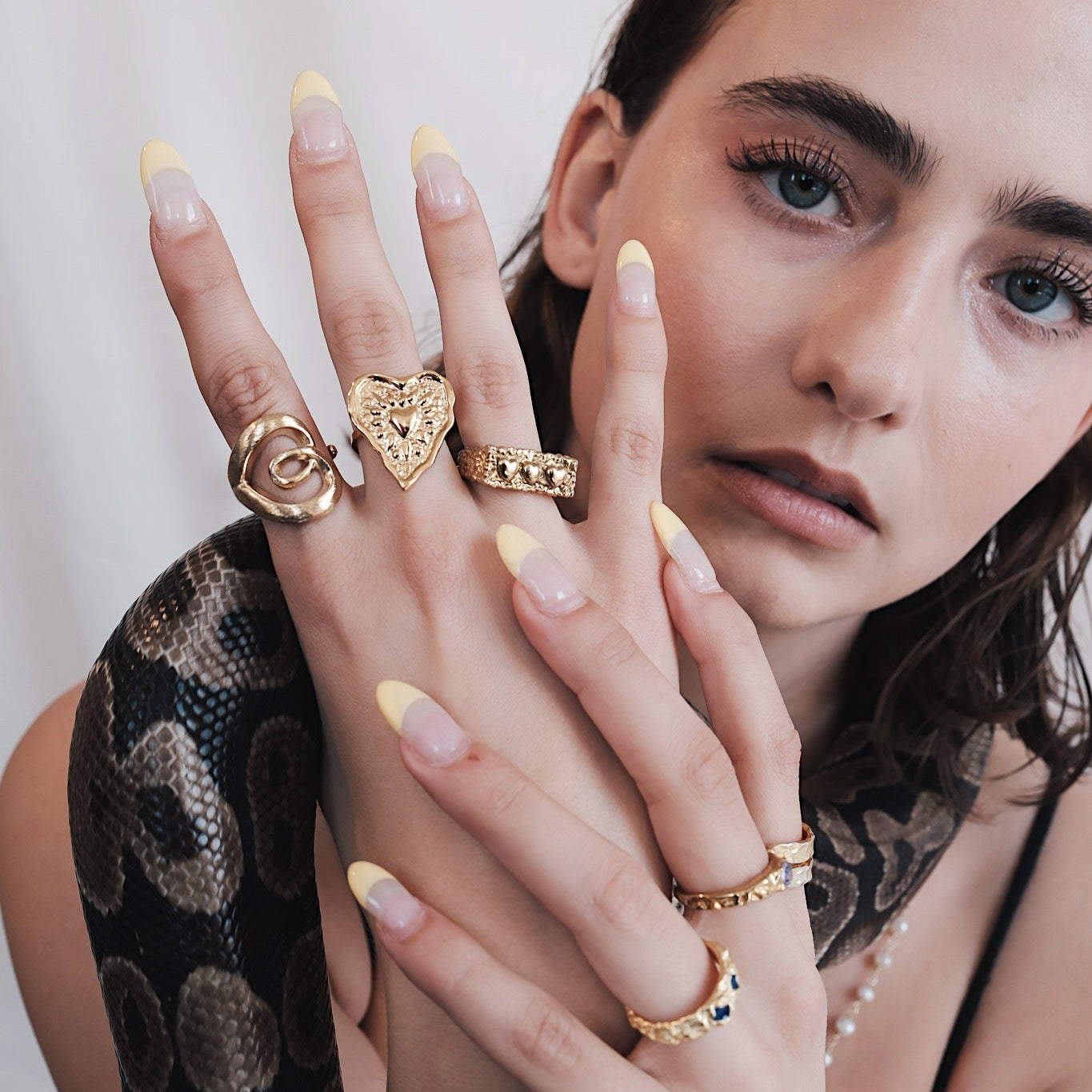 LOOP sculptural ring - Gold