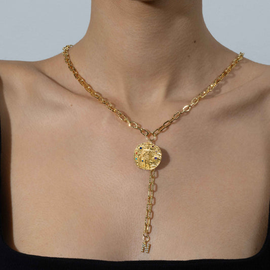 Aquarius Micro Páve Zodiac Pendant