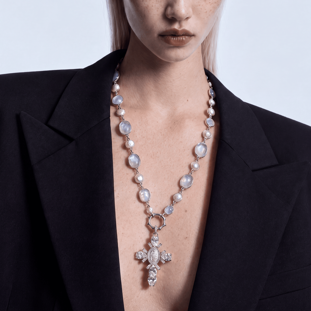 DÁZE CROSS NECKLACE - silver